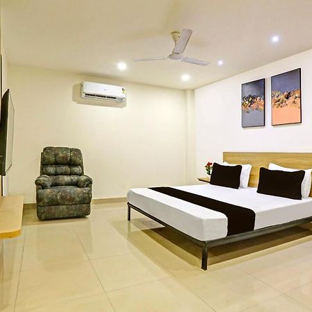 Super Hotel O Plush Homes New Delhi Exterior photo